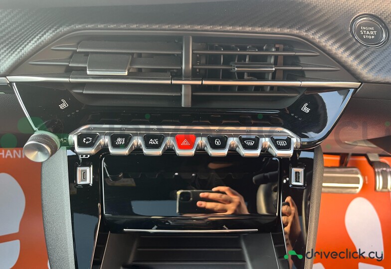 Peugeot 2008 Black