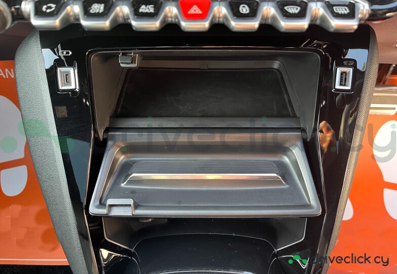 Peugeot 2008 Black