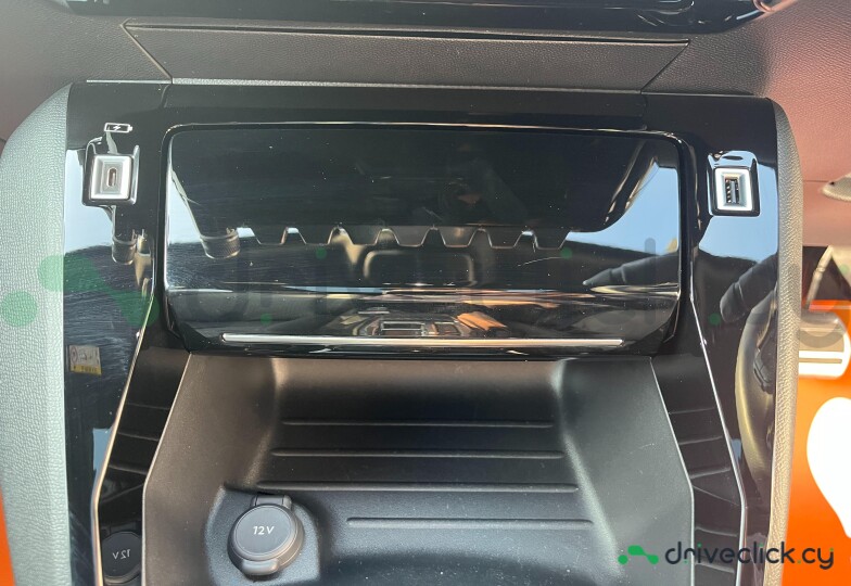 Peugeot 2008 Black