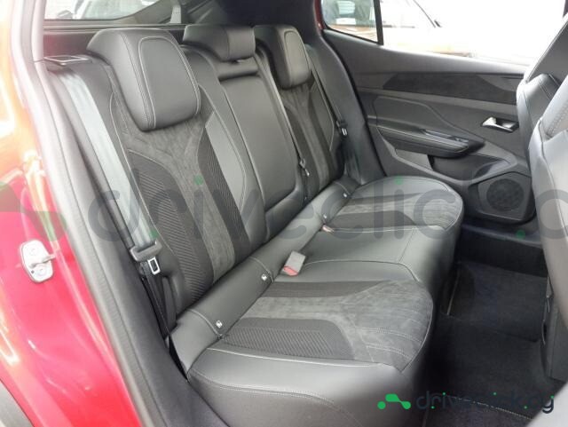 Peugeot 408 Red