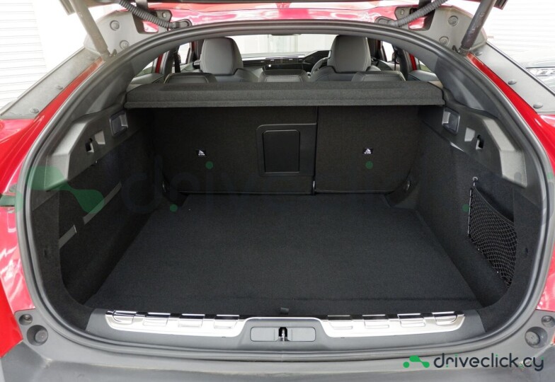 Peugeot 408 Red