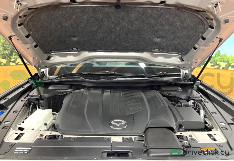 Mazda CX-80 White