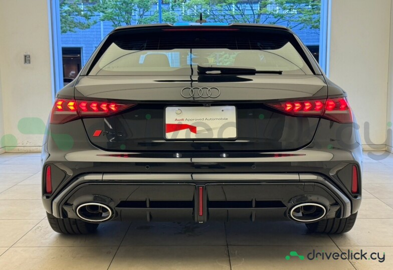 Audi RS3 Black