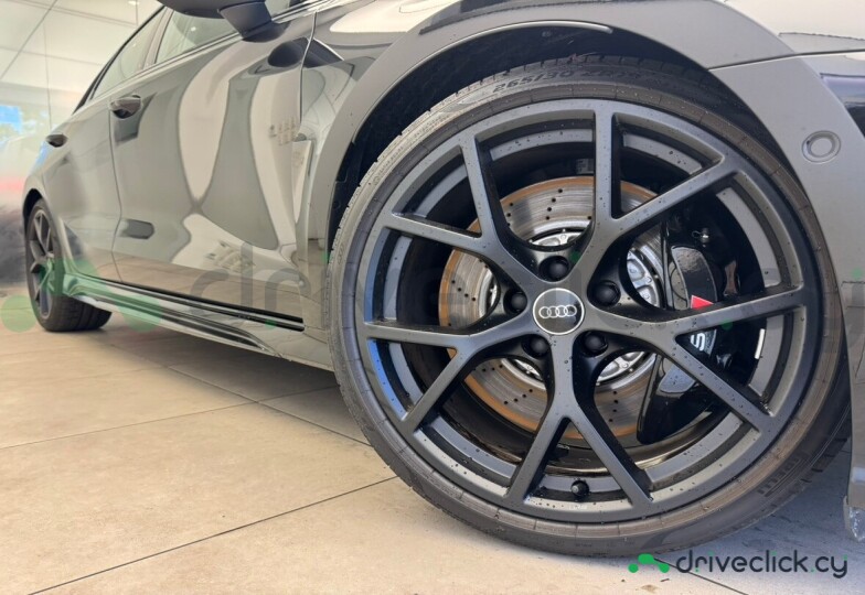 Audi RS3 Black
