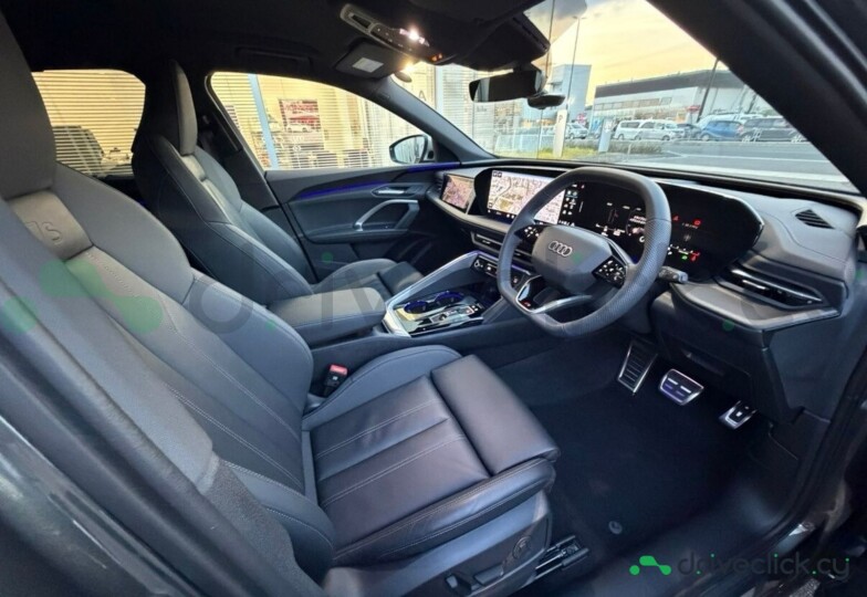 Audi SQ5 Grey