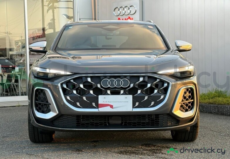 Audi SQ5 Grey