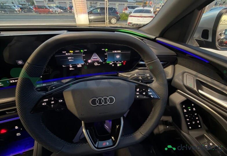 Audi SQ5 Grey