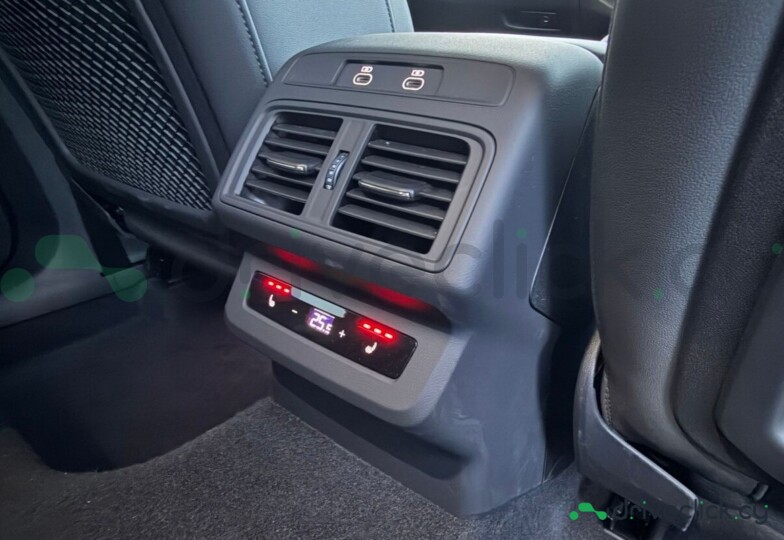Audi SQ5 Grey