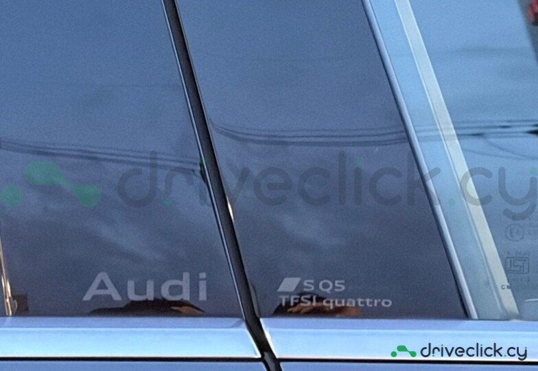 Audi SQ5 Grey