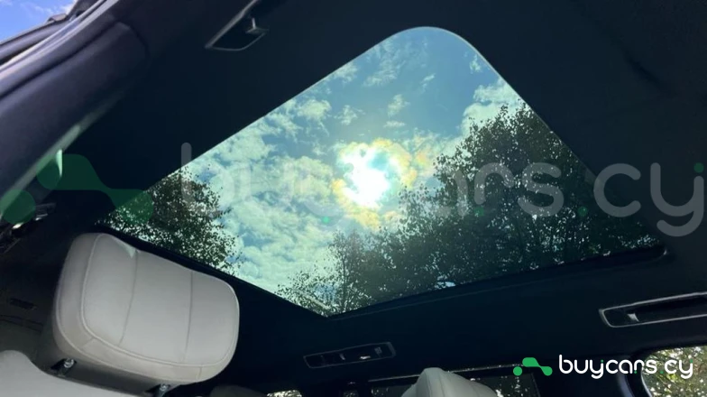 Land Rover Range Rover Black