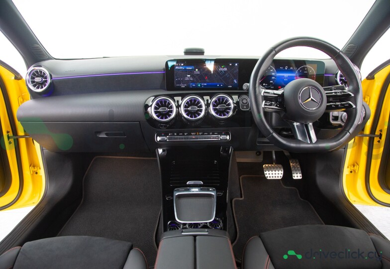 Mercedes A-class Yellow