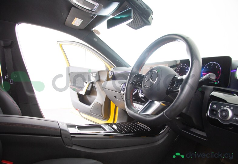 Mercedes A-class Yellow