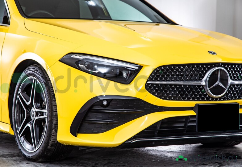 Mercedes A-class Yellow
