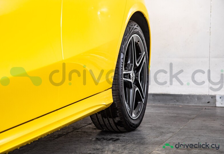 Mercedes A-class Yellow