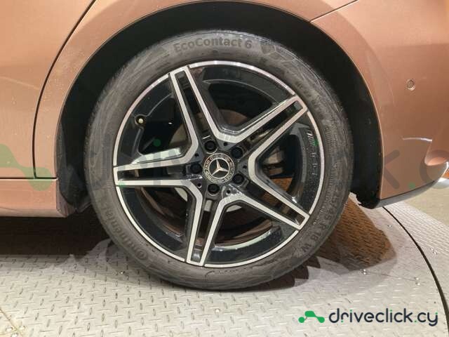 Mercedes A-class Pink