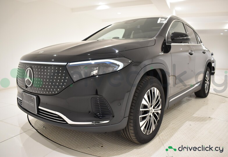 Mercedes EQA Black