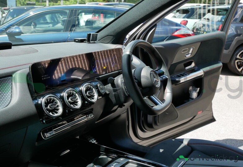 Mercedes EQA Grey