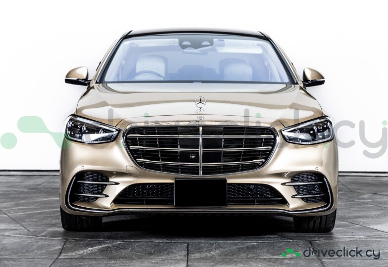 Mercedes S-class Gold