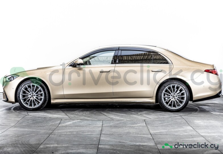 Mercedes S-class Gold