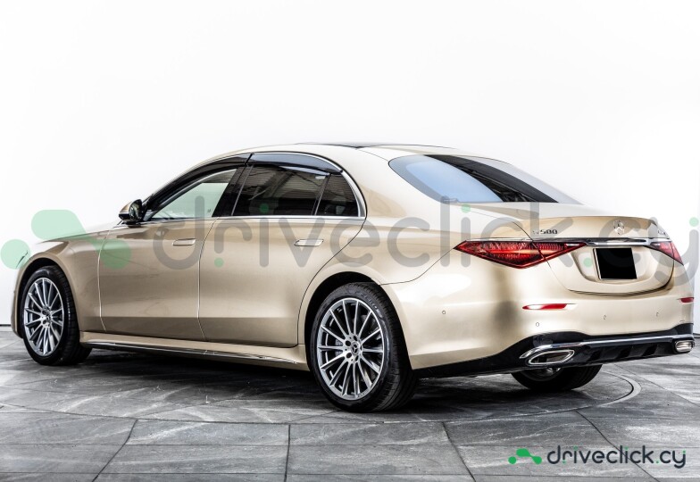 Mercedes S-class Gold