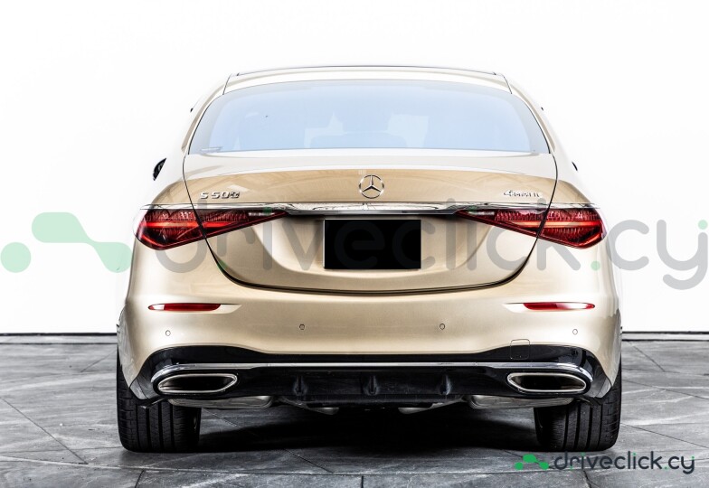 Mercedes S-class Gold