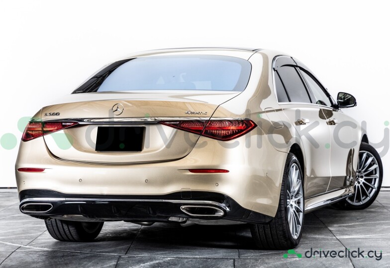 Mercedes S-class Gold
