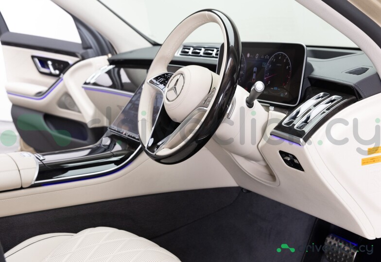Mercedes S-class Gold