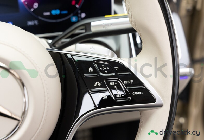 Mercedes S-class Gold