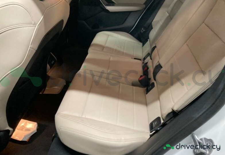 BMW X1 White