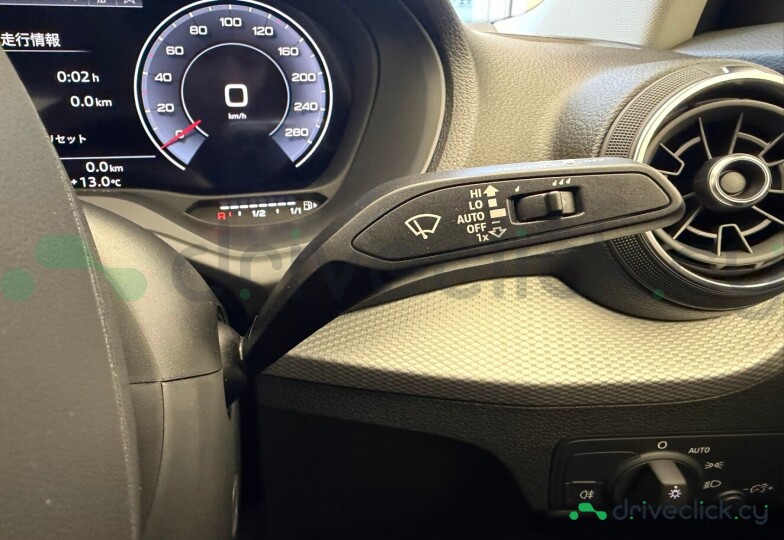 Audi Q2 Black