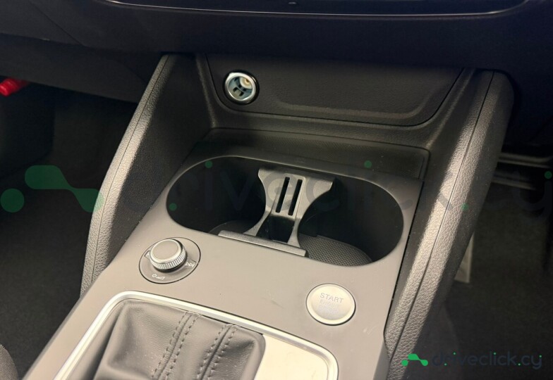 Audi Q2 Black