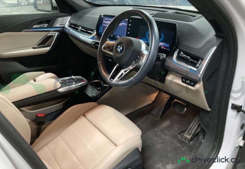 BMW X1 White