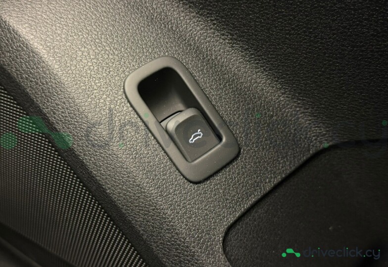 Audi Q2 Black