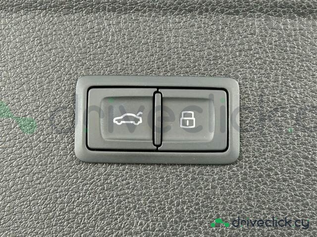 Audi Q5 Blue