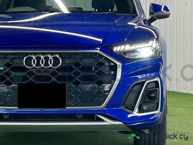Audi Q5 Blue