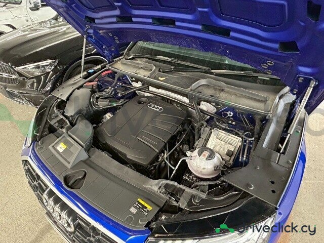 Audi Q5 Blue