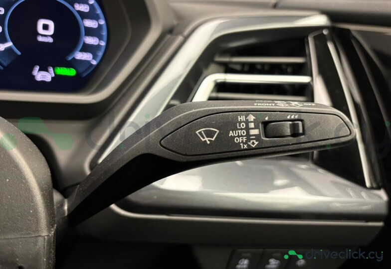 Audi Q4 e-tron Grey
