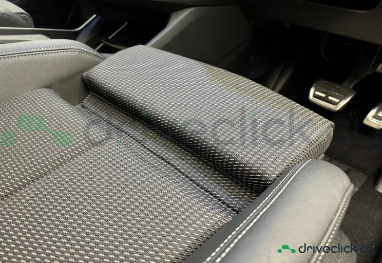Audi Q4 e-tron Grey