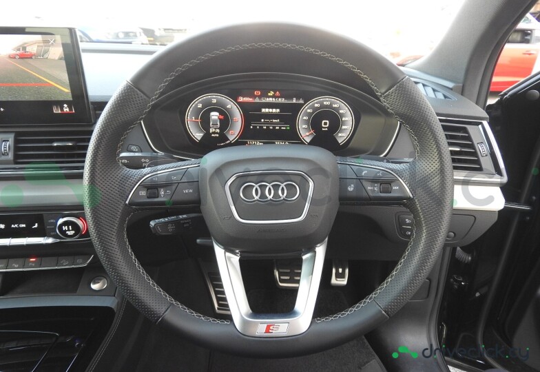 Audi Q5 Sportback Black