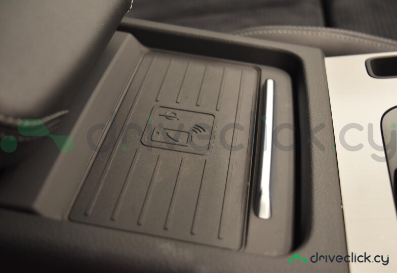 Audi Q5 Sportback Black
