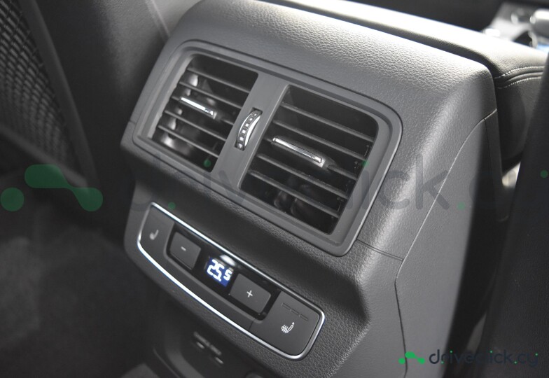 Audi Q5 Sportback Black