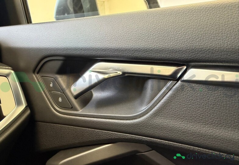 Audi Q3 Grey