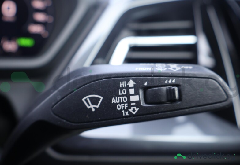 Audi Q4 e-tron Grey