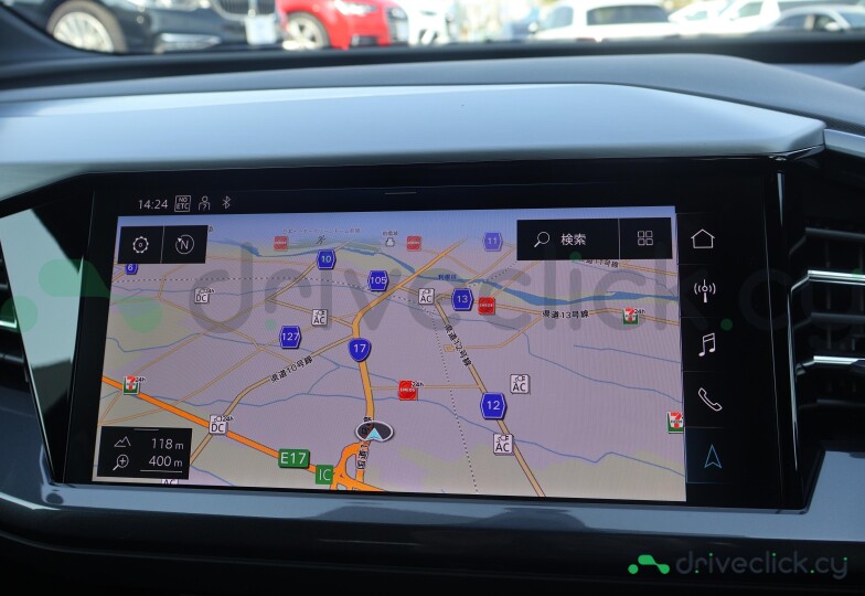 Audi Q4 e-tron Grey