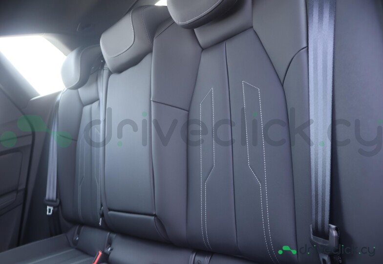 Audi Q4 e-tron Grey