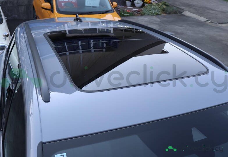 Audi Q4 e-tron Grey