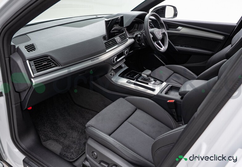Audi Q5 White