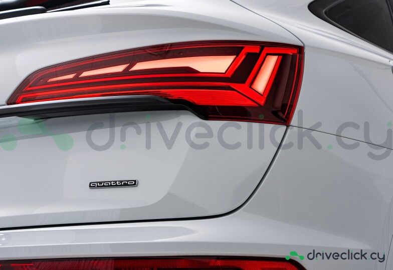Audi Q5 White