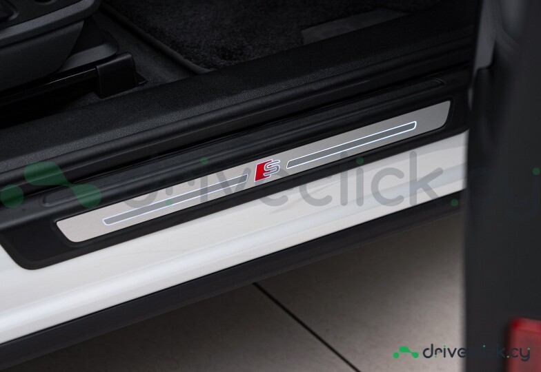 Audi Q5 White