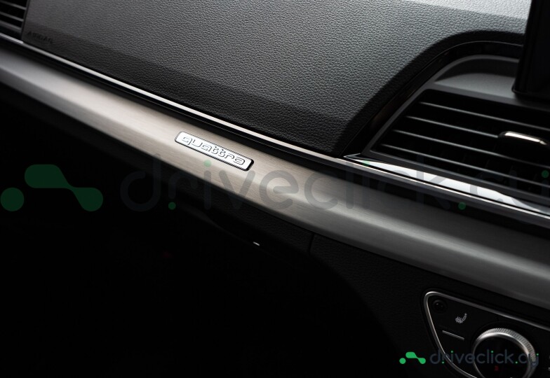 Audi Q5 White